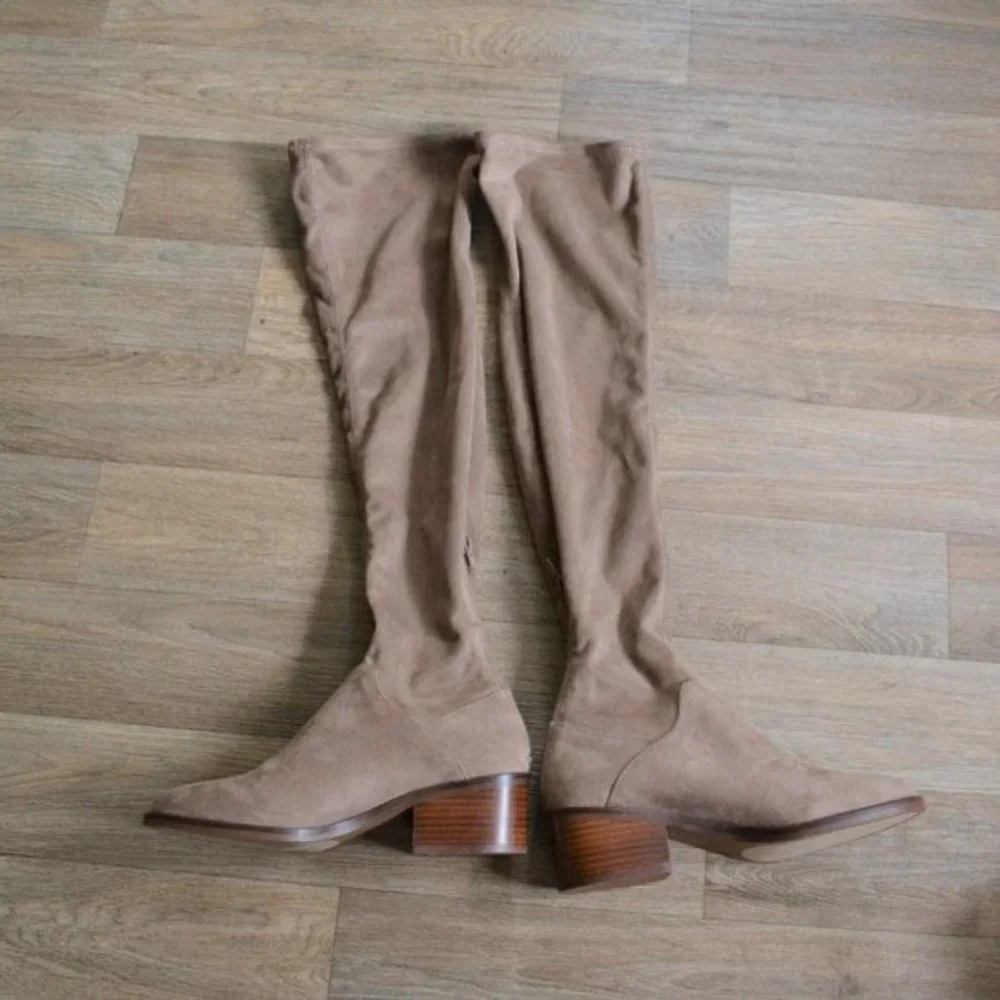 NWT Steve Madden Women's Garen Over The Knee Taupe Tan Suede Boot Size 7
